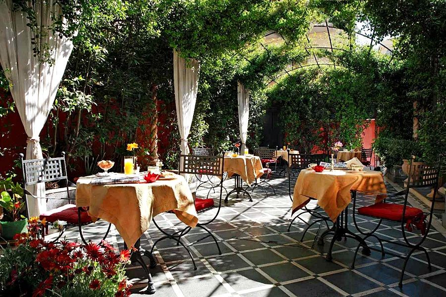 Liberty Hotel CTA Restaurant bilde